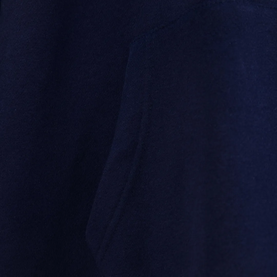 P320 zp version [exclusive supply] Ralph Lauren/Ralph Lauren 2025FW new autumn and winter Big Pony 20th anniversary badge embroidered open-chest deconstructed hooded fleece sweatshirt 100% restoration of 380 grams of 100% pure cotton heavy-grained cloud velvet ✅ Deconstruction restoration Correct version Three-layer hidden partial tube placket ✅ Reactive dyeing D65 raw cotton double herringbone belt Wide and narrow partitions ✅ Reject overlay Single color single version Precision embroidery ✅ RL/25 new autumn and winter product 20th commemorative badge embroidered Malaysian sweatshirt. Deconstructed half-chest to distinguish the regular classic version. High-end and outstanding. Built-in contrasting reactive dyeing D65 raw cotton double herringbone belt. Cloud-like heavy fleece bottom with autumn and winter attributes. Really comfortable. Cloud-like comfort. Loose fit. Two colors are available. Can be made for couples. Highly recommended. Color: blue and white. Size: S M L XL No.: WW10954